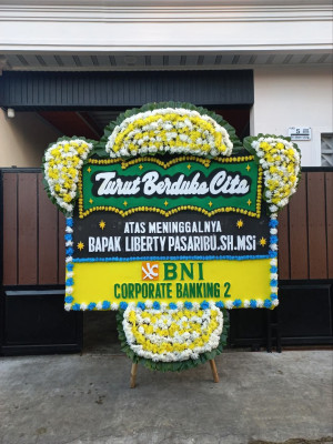 Papan Bunga Duka di Bintan Timur